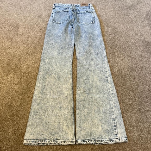 Light Wash Flared Denim Jeans Vintage 24x30 Y2K Stacked Baggy - Picture 6 of 7